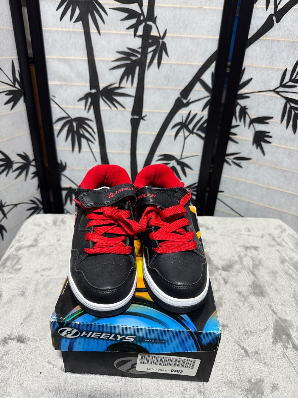 Heelys Kids Black Shoes with Red Laces and Red Collar